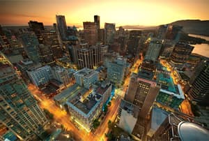 Vancouver, la capital de l'oest de Canadà i  punt inicial de la ruta en moto