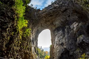 El pont natural de Virginia, un monument natural poc conegut